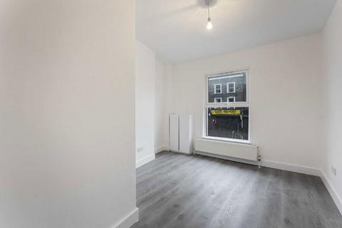 undefined, Clapham High Street, London SW4
