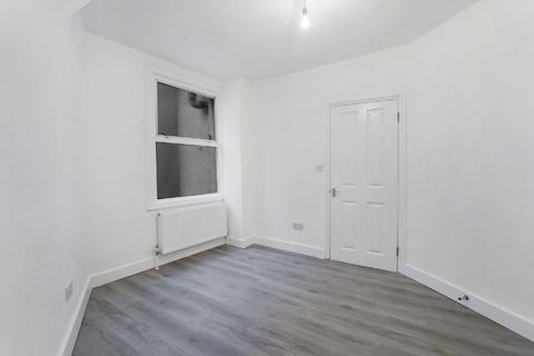 undefined, Clapham High Street, London SW4