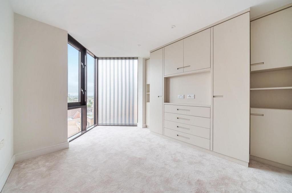 Davidson Frost-Wellings, DFW, Finchley Road, Londo