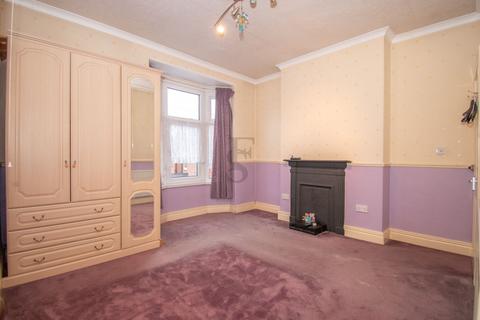 3 bedroom terraced house for sale, Devana Road, Leicester