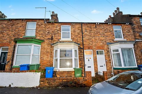 2 bedroom terraced house to rent, Trafalgar Terrace, Scarborough, North Yorkshire, YO12