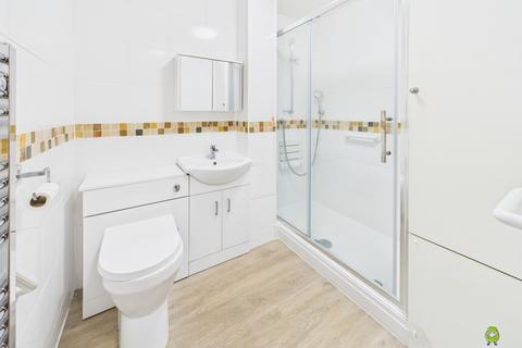 1 bedroom retirement property for sale, Woodville Grove, Welling, Kent, DA16