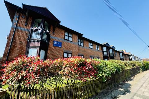 1 bedroom retirement property for sale, Woodville Grove, Welling, Kent, DA16