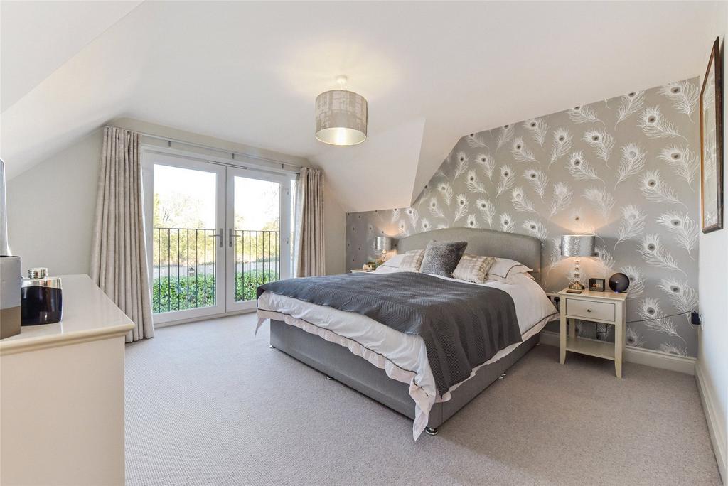 Main Bedroom