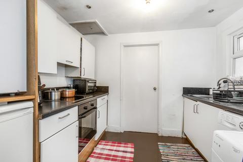 2 bedroom flat for sale, Mosslea Road,  London, SE20