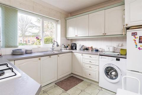 3 bedroom terraced house for sale, Manor Forstal, New Ash Green DA3