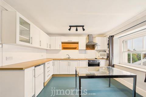 2 bedroom flat for sale, Market Street, Narberth