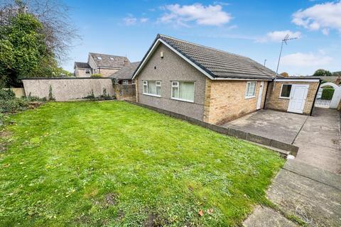 3 bedroom detached bungalow to rent, Linton Rise, Leeds