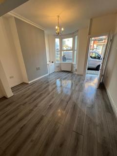 2 bedroom terraced house to rent, Parton Street, Liverpool L6