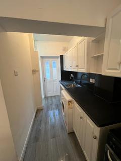 2 bedroom terraced house to rent, Parton Street, Liverpool L6