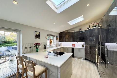 4 bedroom detached house for sale, Whitewater Road, Fleet GU51
