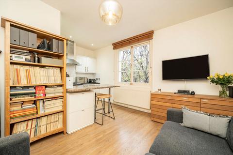 undefined, Essex Road, London N1