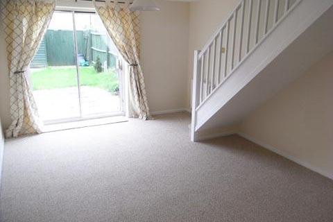 2 bedroom terraced house to rent, Up Hatherley GL51 3BN