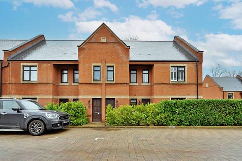 Marlborough Drive, Bushey, WD23