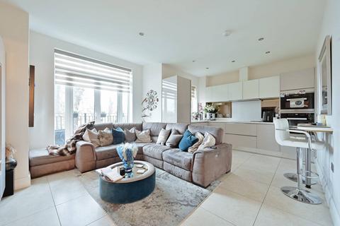 undefined, Marlborough Drive, Bushey, WD23