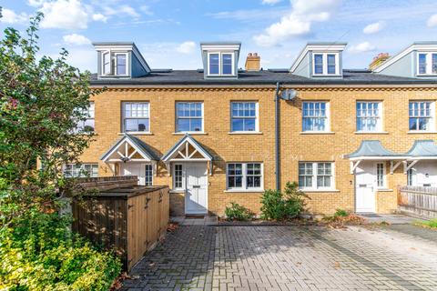 undefined, Canterbury Road, Morden SM4