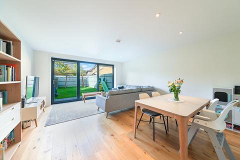 undefined, Canterbury Road, Morden SM4