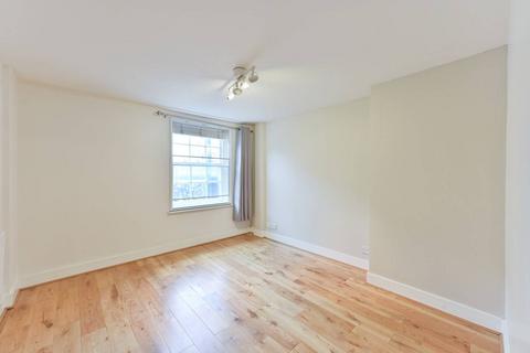 undefined, High Street, Hampton Wick, Kingston upon Thames, KT1