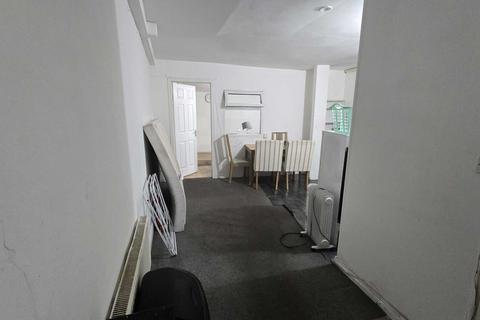 undefined, Croydon CR0