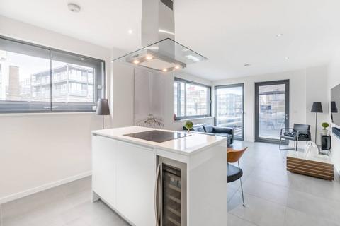 undefined, Ewer Street, London Bridge, London, SE1