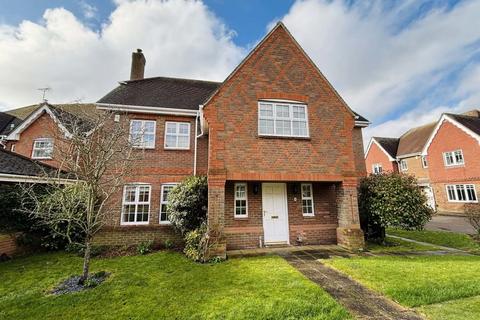 5 bedroom detached house for sale, NIGHT OWLS, THATCHAM RG19