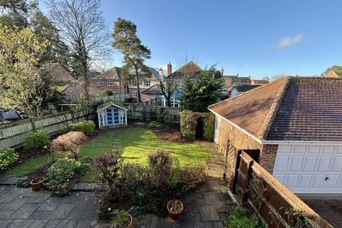 5 bedroom detached house for sale, NIGHT OWLS, THATCHAM RG19