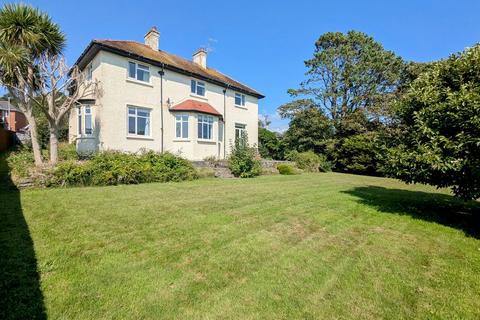 5 bedroom detached house for sale, Heol Y Mynydd, Pembrey, Burry Port, Carmarthenshire.