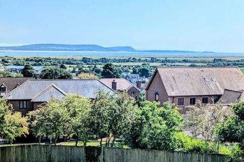 5 bedroom detached house for sale, Heol Y Mynydd, Pembrey, Burry Port, Carmarthenshire.