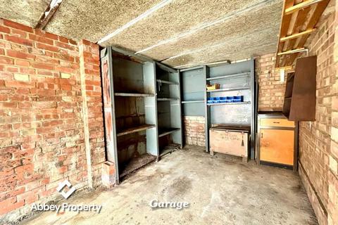 undefined, Hunts Close, Luton, LU1