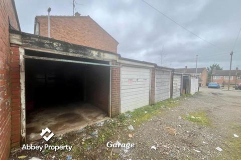 undefined, Hunts Close, Luton, LU1