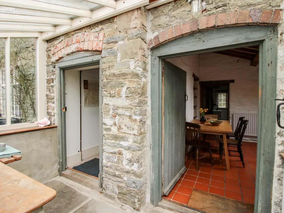 Sc 1677748520 1125391 11.jpg