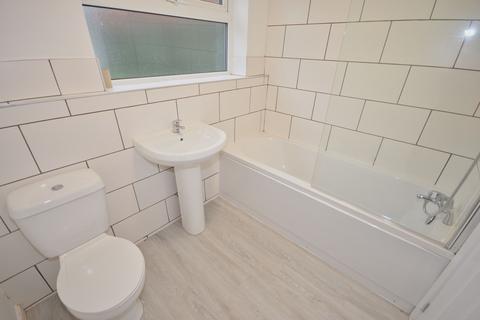 3 bedroom terraced house for sale, Bath Road, Kettering, NN16
