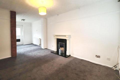 2 bedroom end of terrace house to rent, Bramwell Gardens, Longford, Coventry