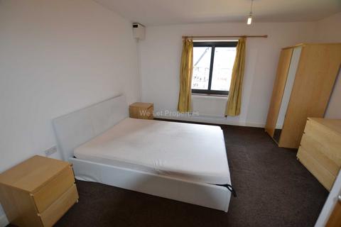 1 bedroom apartment to rent, Ellesmere Street, Manchester M15