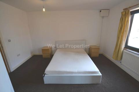 1 bedroom apartment to rent, Ellesmere Street, Manchester M15