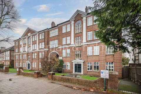undefined, Eagle Lodge, Golders Green