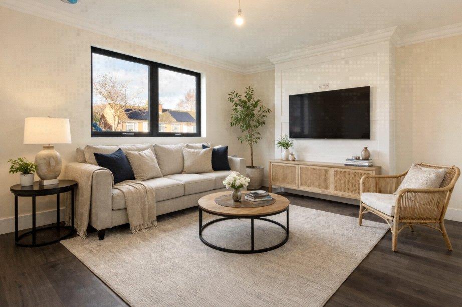 Staged Lounge