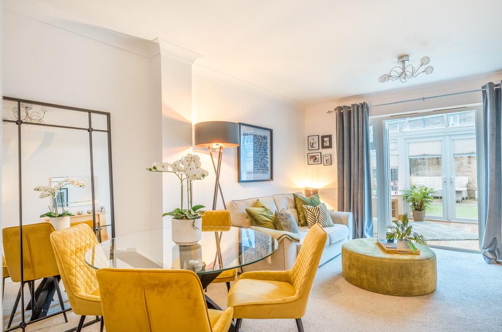 138565124692d97483059carwhdr