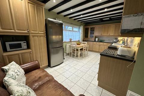 undefined, High Street, Swadlincote DE12