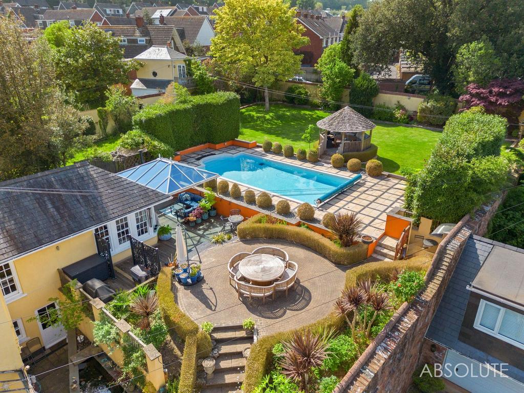 Aerial photo of garden