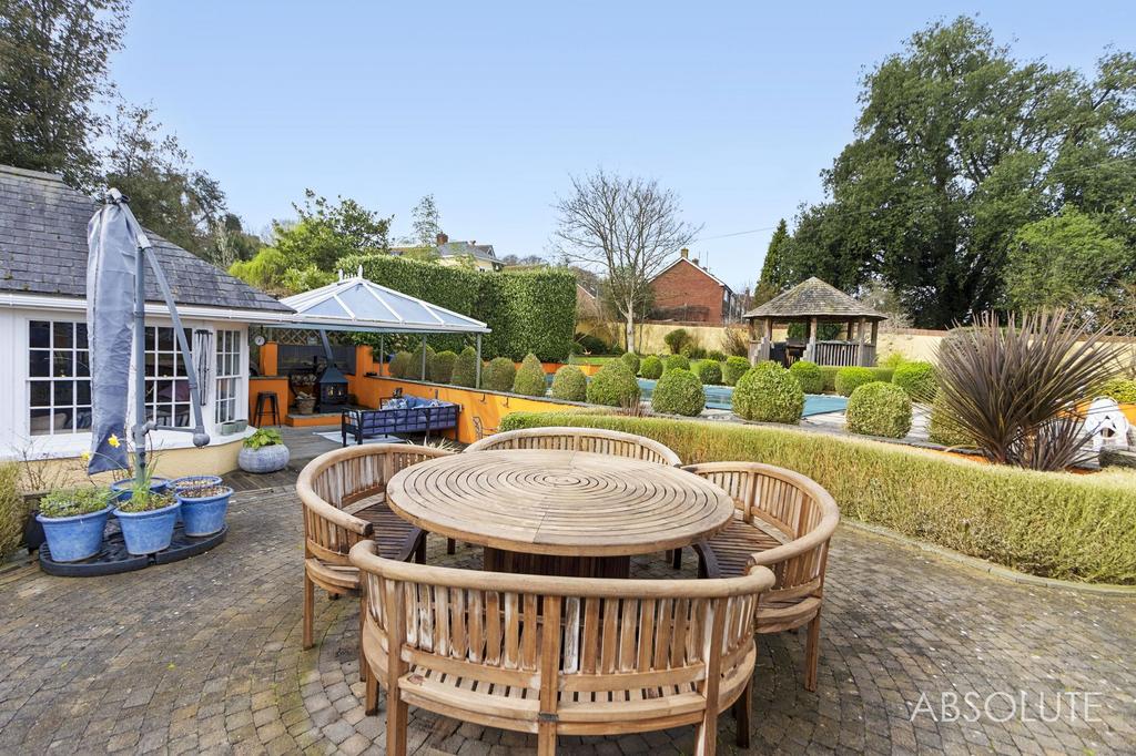 Seating area