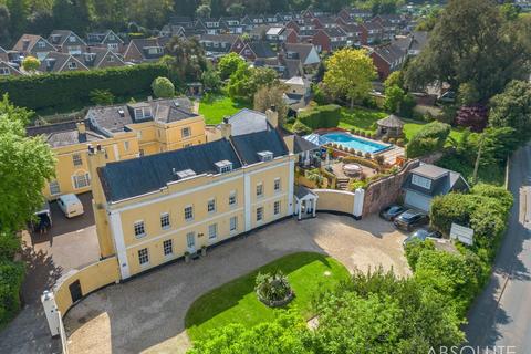 4 bedroom villa for sale, Cowick Lane, Exeter, EX2
