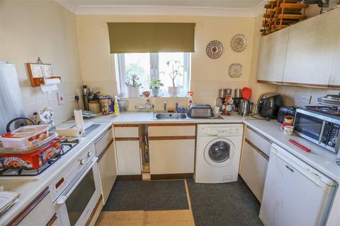 undefined, 4 Primrose Close, Cowbridge, Vale of Glamorgan, CF71 7DZ