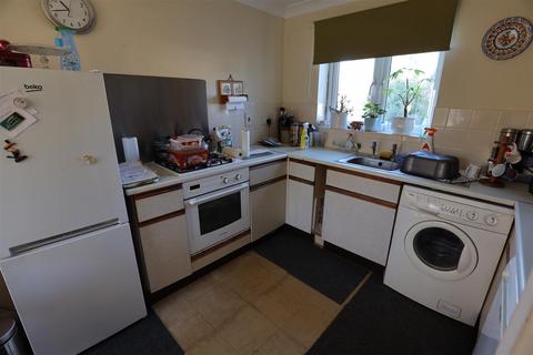 undefined, 4 Primrose Close, Cowbridge, Vale of Glamorgan, CF71 7DZ