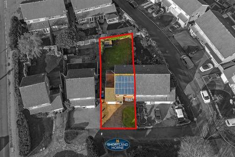 3 bedroom semi-detached house for sale, Denshaw Croft, Walsgrave, Coventry, CV2 2RB