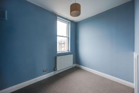 2 bedroom maisonette to rent, Torriano Avenue, London NW5