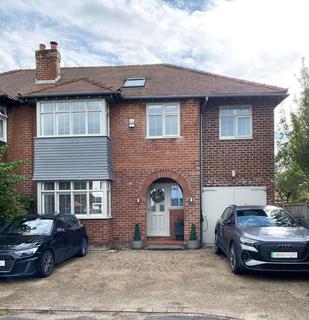 4 bedroom semi-detached house to rent, Dunbar Crescent, Southport PR8