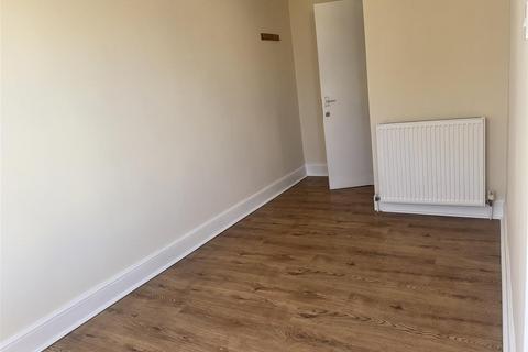 3 bedroom terraced house to rent, Room 1, 91 Cotmanhay RoadIlkestonDerbyshire