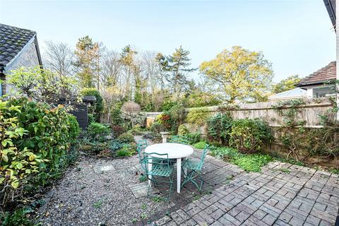 undefined, Burnt Common Lane, Ripley, Surrey, GU23