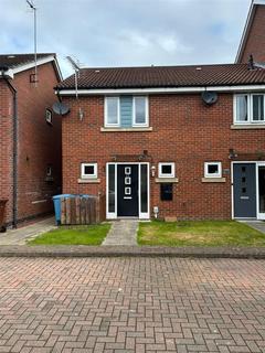 3 bedroom semi-detached house to rent, Sandwell Park, Kingswood, Hull